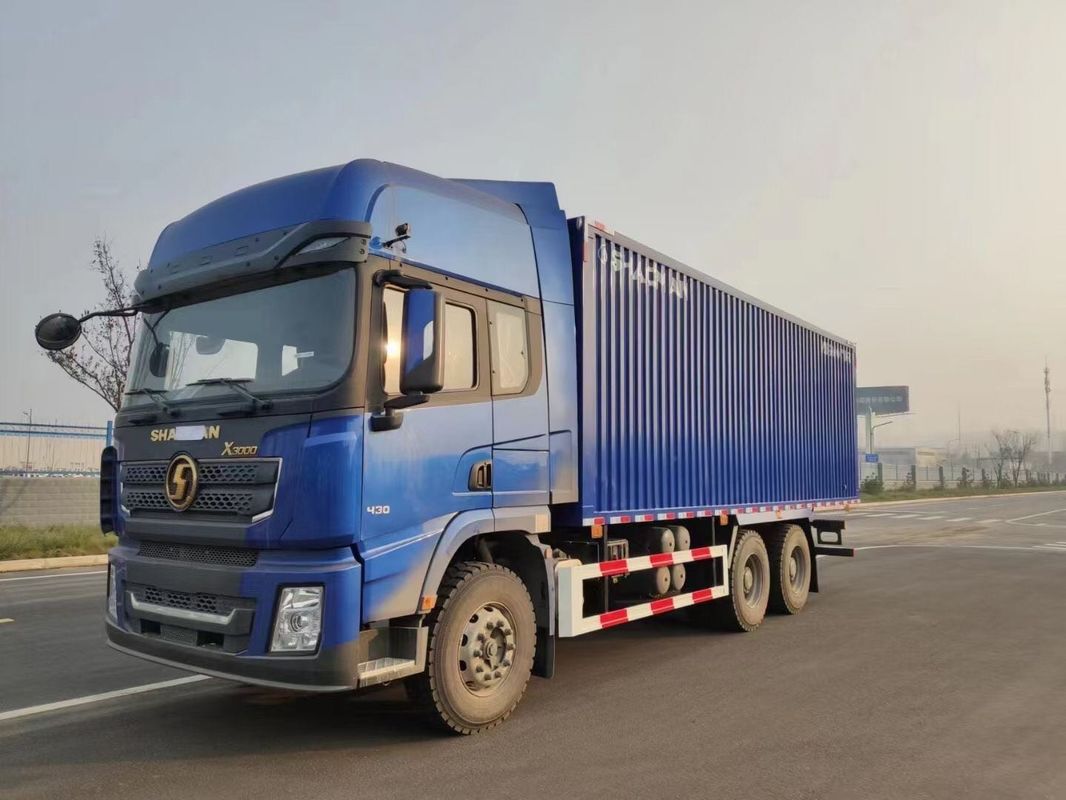 SHACMAN উইং ভ্যান ট্রাক X3000 8x4 380Hp 10 চাকা উইং ভ্যান ভারী ট্রাক পরিবহন