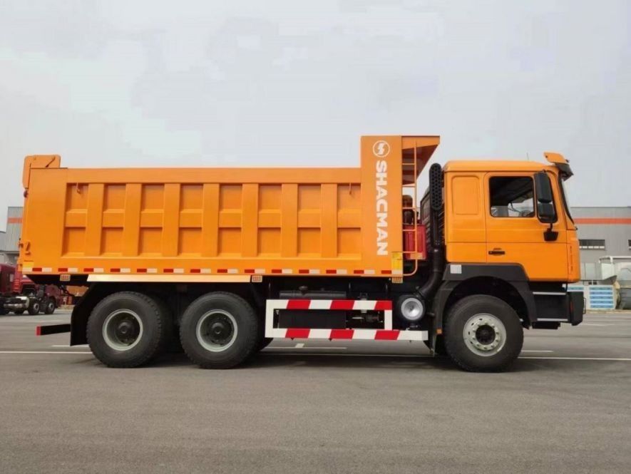 শ্যাকম্যান সিঙ্গল স্লিপার ডাম্প ট্রাক F3000 6x4 400hp ইউরো II শক্তিশালী কর্মক্ষমতা এবং দরকারী লোড ক্ষমতা