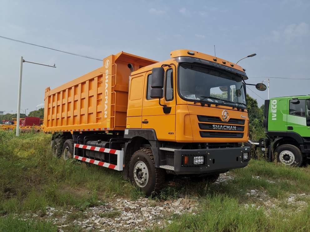 শ্যাকম্যান 3 এক্সেল ডাম্প ট্রাক F3000 6x4 430HP ইউরোII 25 টন তিন অক্ষ ডাম্প ট্রাক