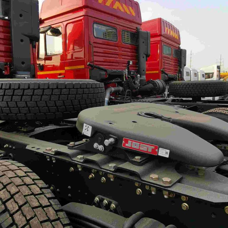 রেড শ্যাকম্যান F3000 375HP ইউরো ভি 6 চাকা ট্র্যাক্টর হেড 4x2 WEICHAI ইঞ্জিন