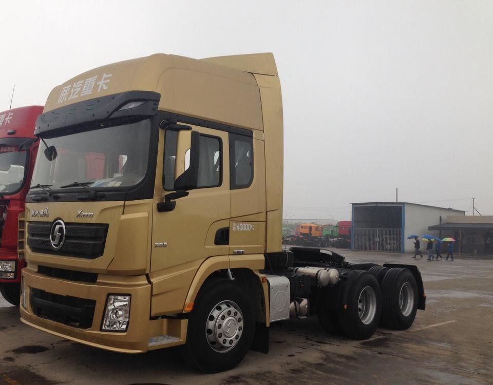 শ্যাকম্যান এক্স৩০০০ ট্রেলার ট্রাক ৪৩০ এইচপি ৬x৪ ট্র্যাক্টর ট্রাক হেড ওয়েচাই ইঞ্জিন বিক্রয়ের জন্য