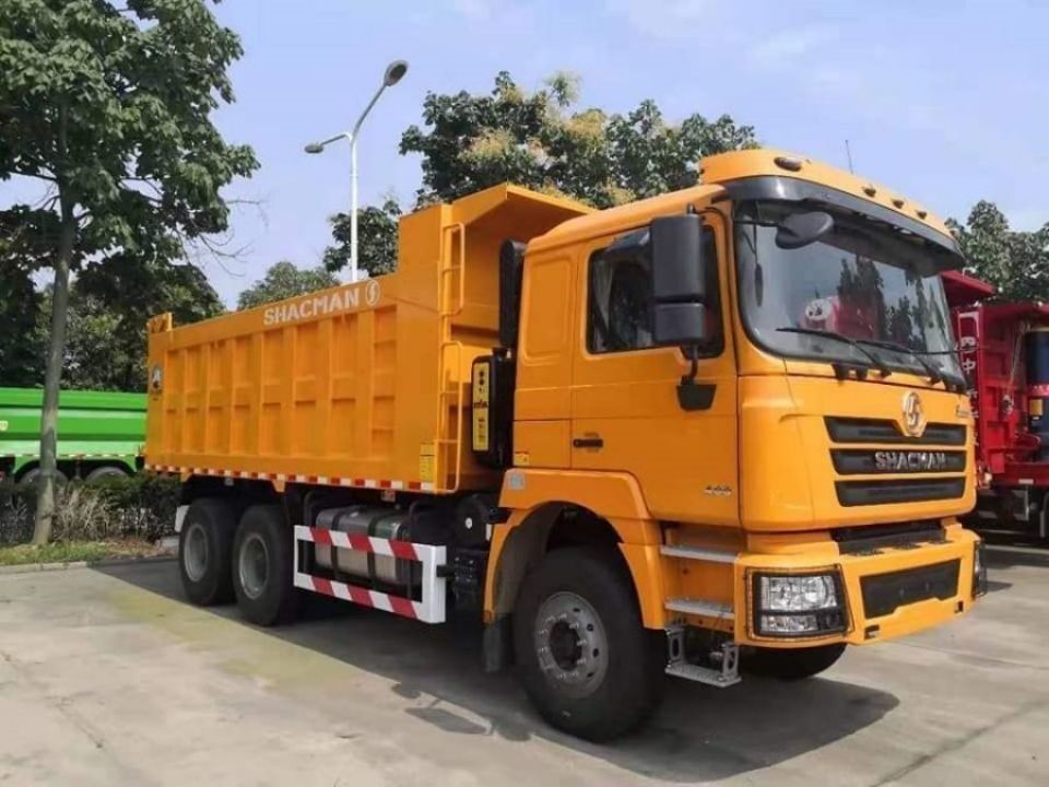SHACMAN F3000 380HP 6x4 ট্র্যাক্টর ট্রাক ইউরোই 10 চাকা ডাম্প ট্রাক WEICHAI ইঞ্জিন