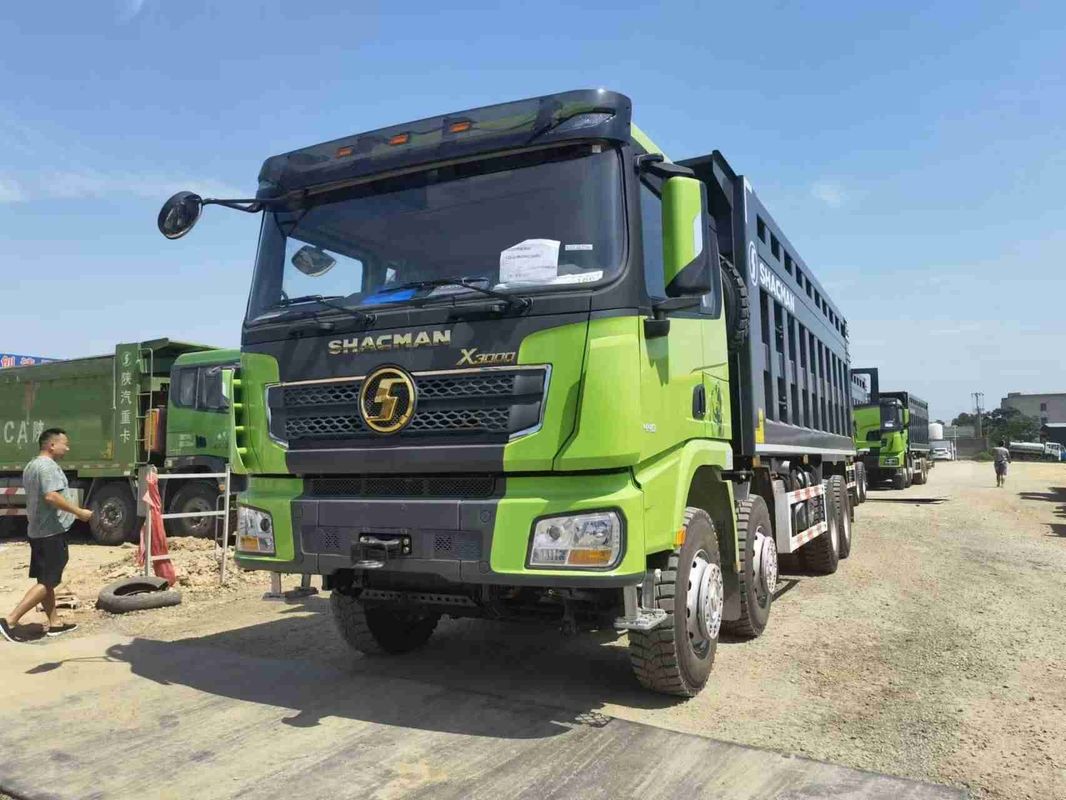 শ্যাকম্যান 8x4 440HP ইউরোভি ভারী ডাম্প ট্রাক হোয়াইট 20 - 30 টন ট্যাপার ডাম্প ট্রাক