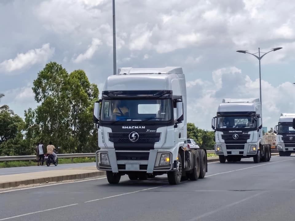 SHACMAN X3000 ট্র্যাক্টর ট্রাক 6X4 WEICHAI WP12.430E201 EURO2