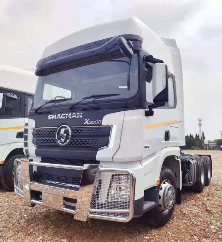 SHACMAN X3000 6x4 ট্রাক্টর ট্রাক ইউরোV 480HP সাদা ট্রাক্টর ট্রাক হেড, বর্ধিত উচ্চ রুফ কেবিন এবং 400L ফুয়েল ট্যাঙ্ক সহ