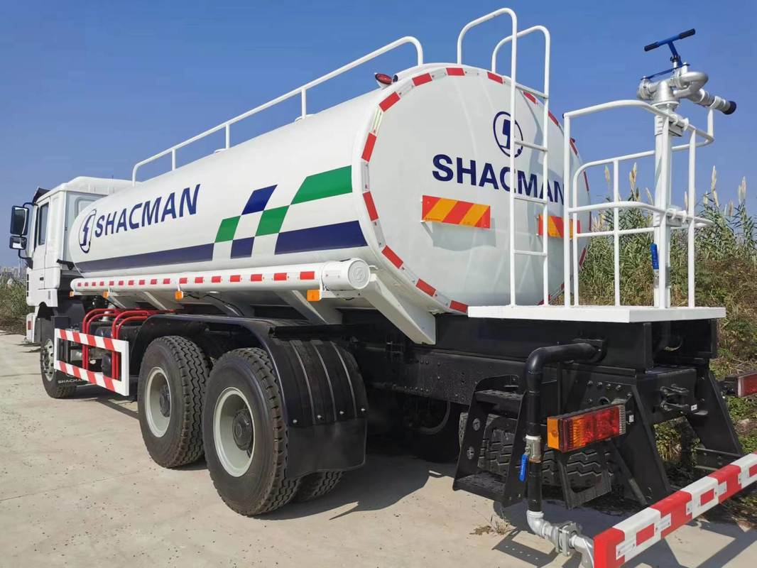 SHACMAN F3000 6x4 Water Tank Truck with 300L Fuel Tank and 7.5T/2*13 Double Stage Axle