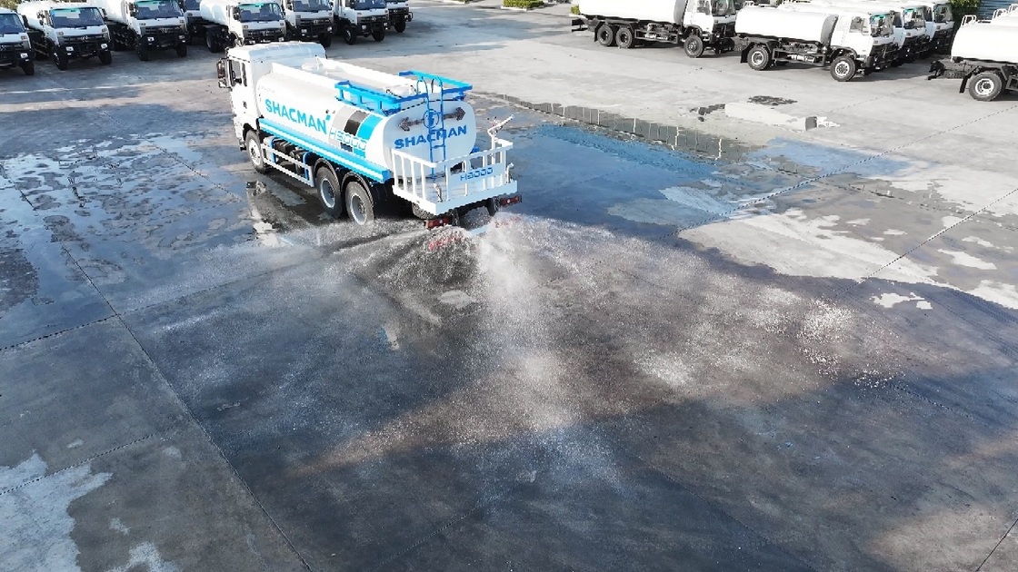 SHACMAN H3000 4X2 জলবাহী ট্রাক, 336HP ইঞ্জিন, 10m³ ট্যাঙ্ক এবং বাম-হ্যান্ড ড্রাইভ ইউরো Ⅱ